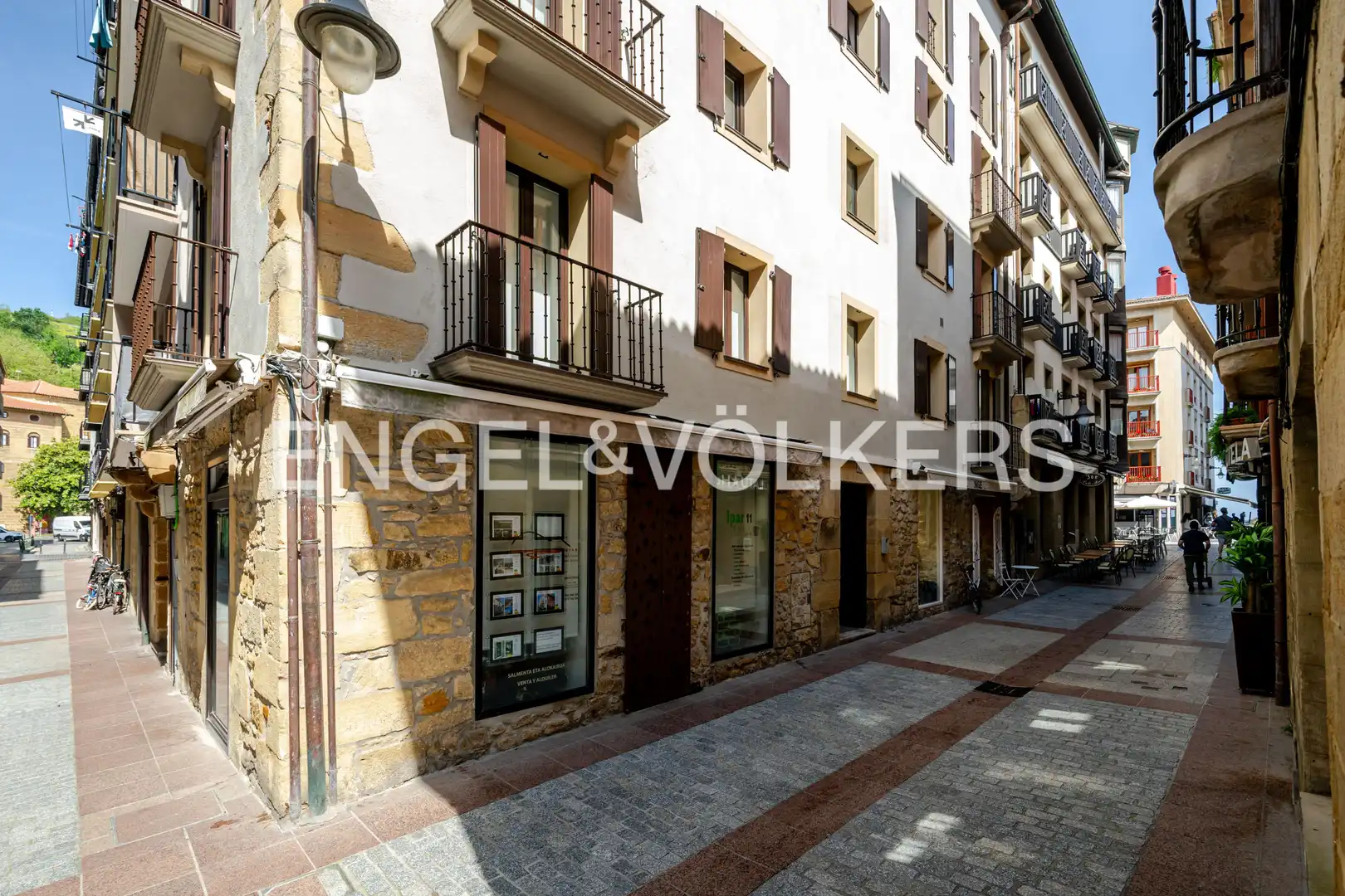 Vista exterior de Dúplex de alquiler en Zarautz con Calefacción, Amueblado y Balcón