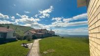 Vista exterior de Casa o xalet en venda en Zumaia amb Calefacció, Terrassa i Traster