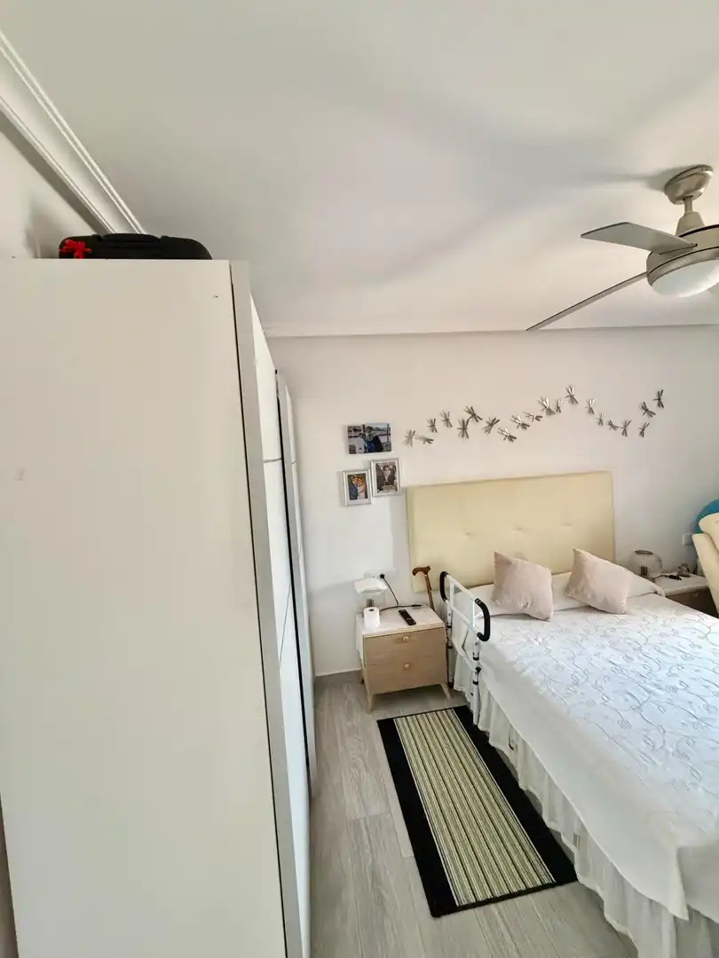 Piso con ascensor en venta en Plaza Plaza Doctor Gascuñana Hernando, imagen 5