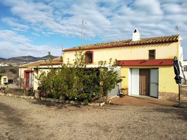 Haus mit Pool zum Verkauf in Camino El Límite