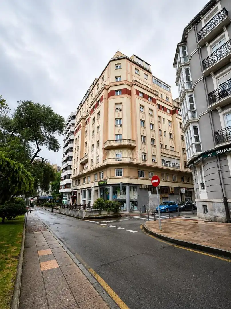 Vista exterior de Piso en venta en Santander con Calefacción