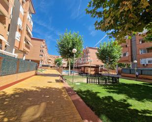 Exterior view of Flat for sale in Torrejón de Ardoz  with Heating and Community pool