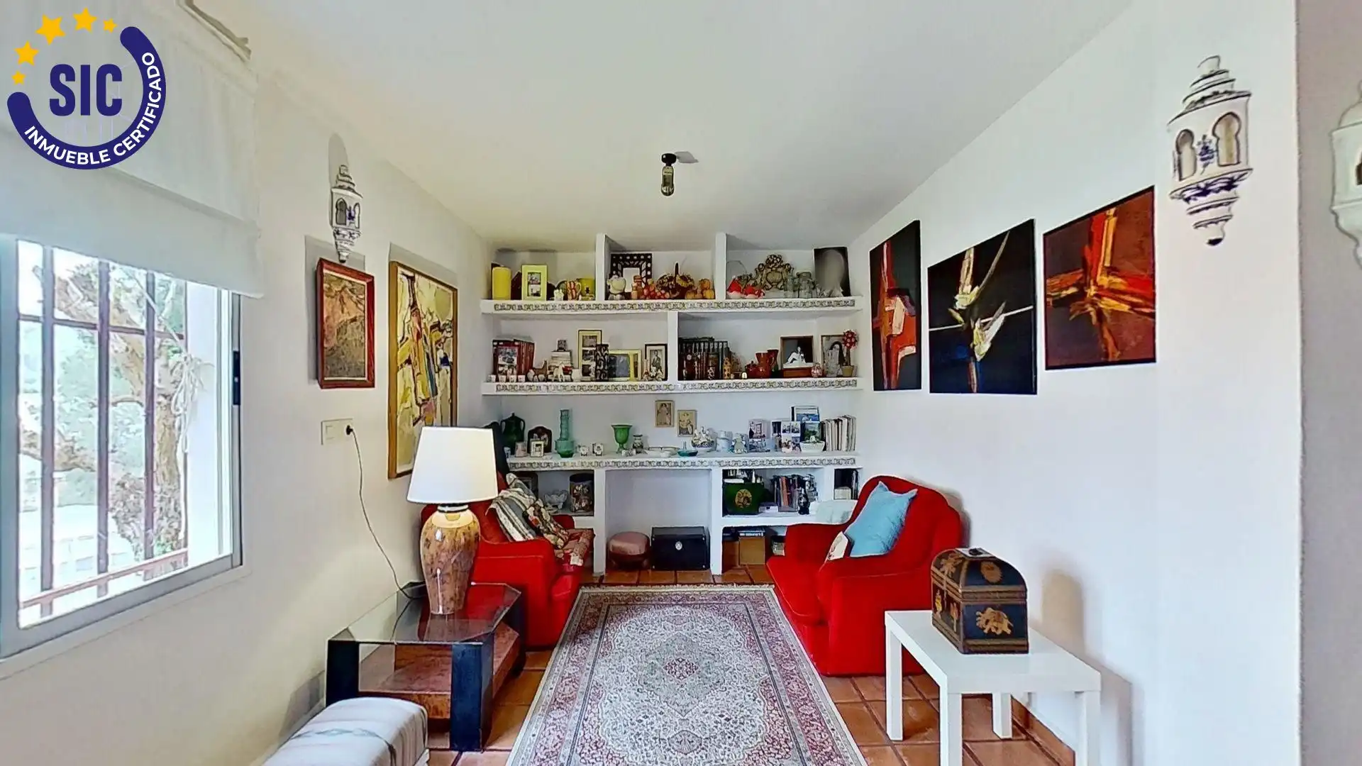 Sala d'estar de Casa o xalet en venda en Chiva amb Jardí privat, Terrassa i Traster