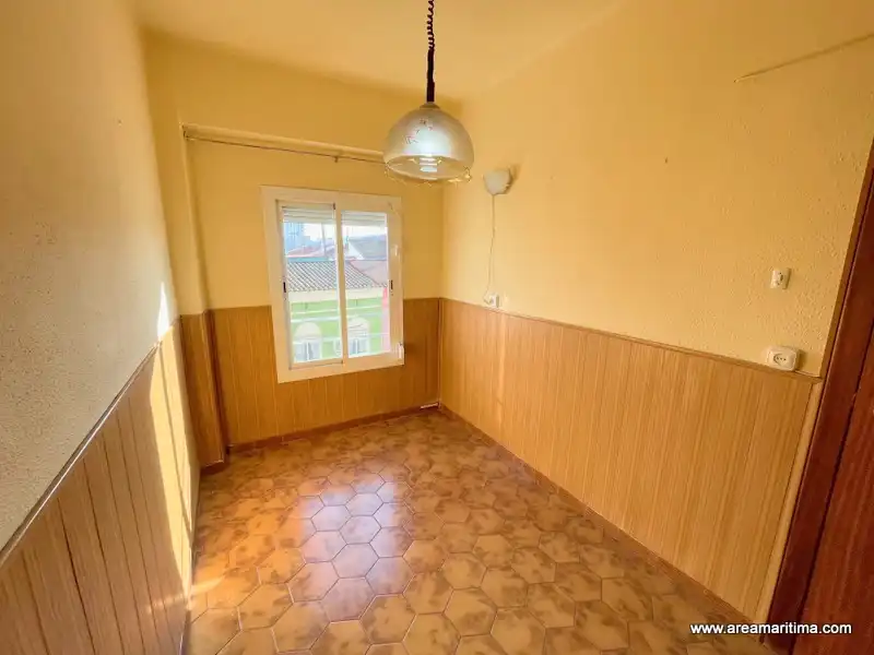 Comedor de Apartamento en venta en Valencia con Amueblado, Horno y Lavadora