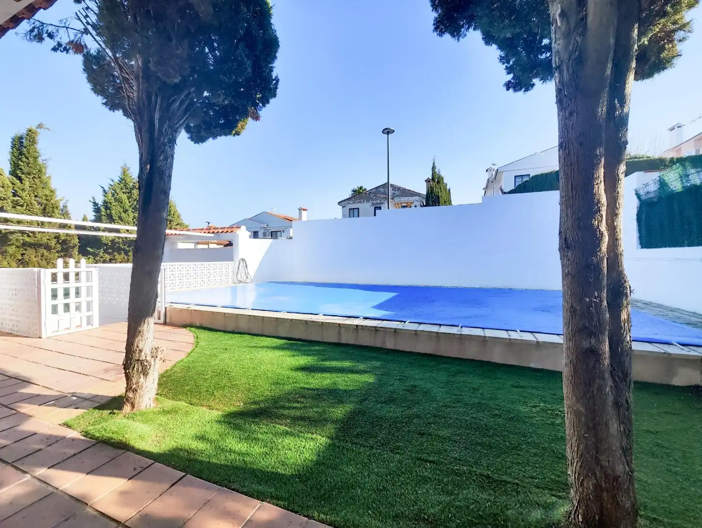 Piscina de Casa o xalet en venda en Puertollano amb Aire condicionat, Calefacció i Jardí privat