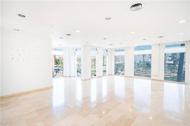 Local comercial en Alquiler en Polígon de Llevant