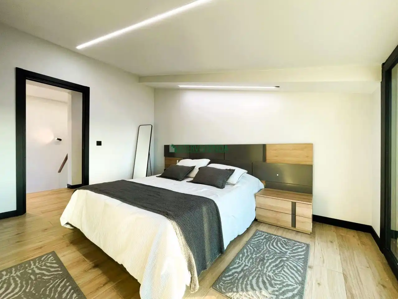 Dormitori de Casa o xalet en venda en Redondela amb Calefacció, Jardí privat i Terrassa