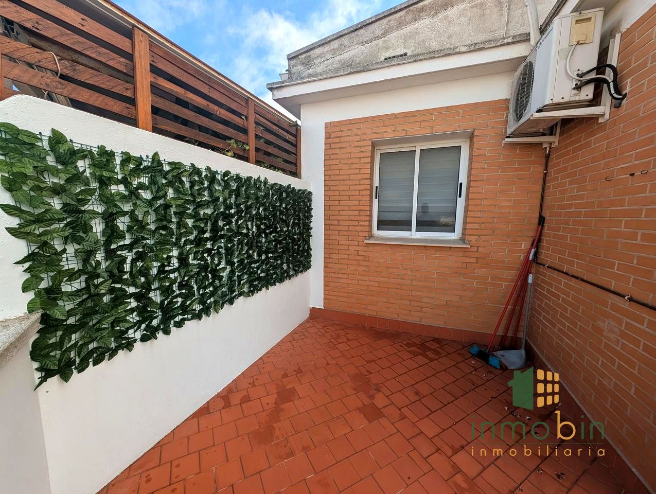 Ático de alquiler en Almendro