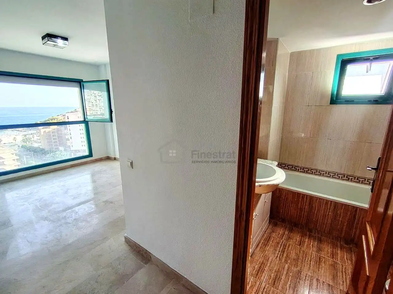Apartament en venda en Benidorm amb Terrassa i Alarma
