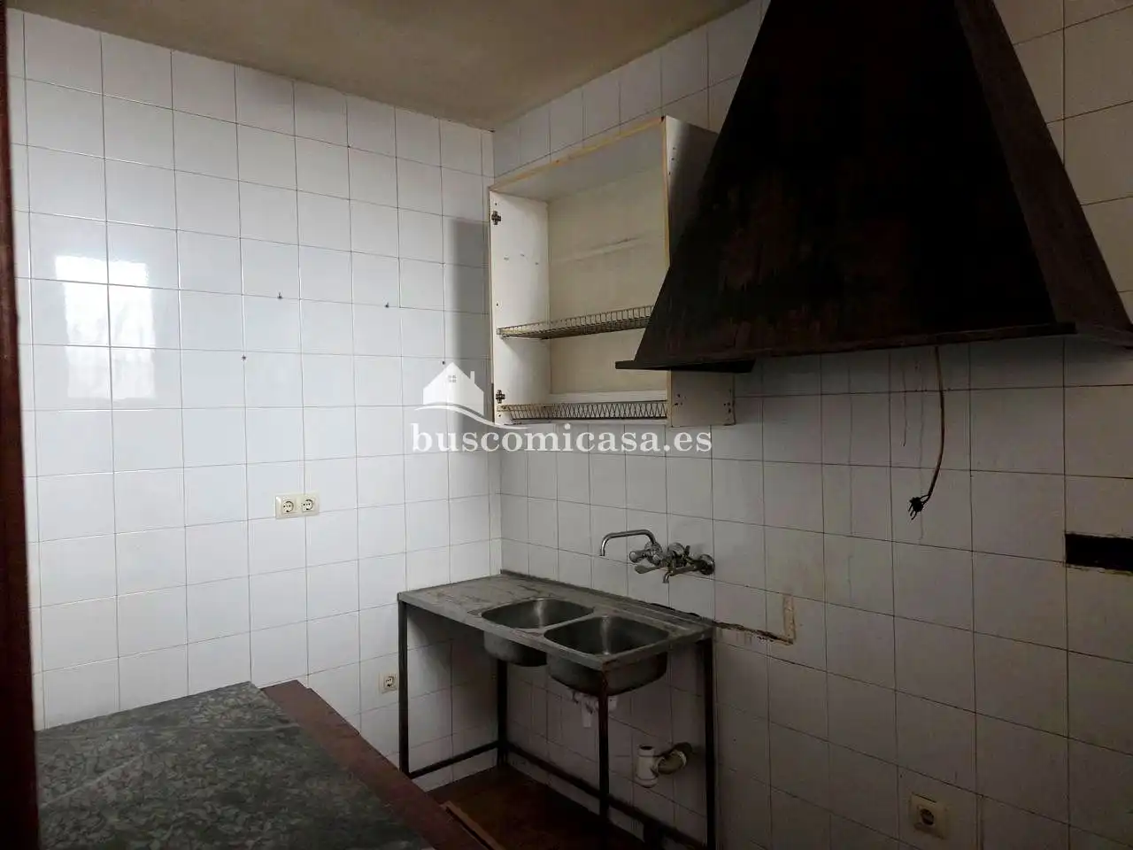 Cuina de Casa adosada en venda en Jaén amb Terrassa i Balcó