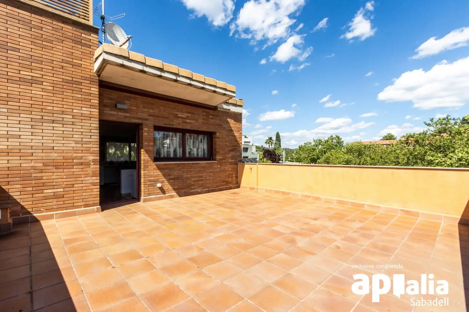Terrassa de Casa o xalet en venda en Castellar del Vallès amb Aire condicionat, Calefacció i Jardí privat