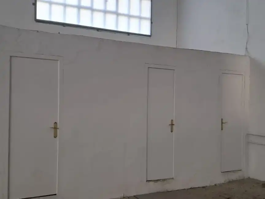 Commercial properties for rent in Barbastro  with Air Conditioner and Heating