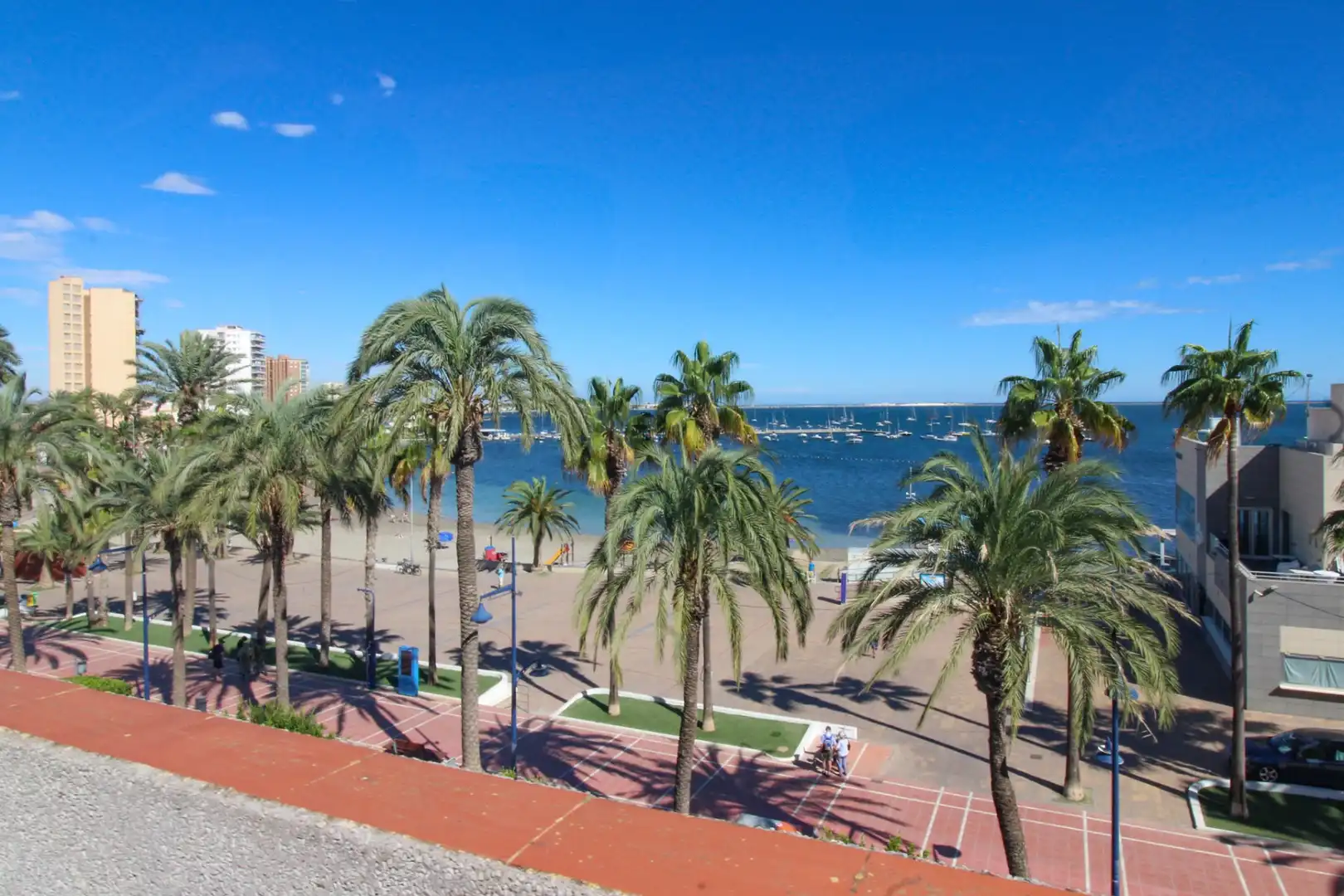 Piso en venta en Santiago de la Ribera