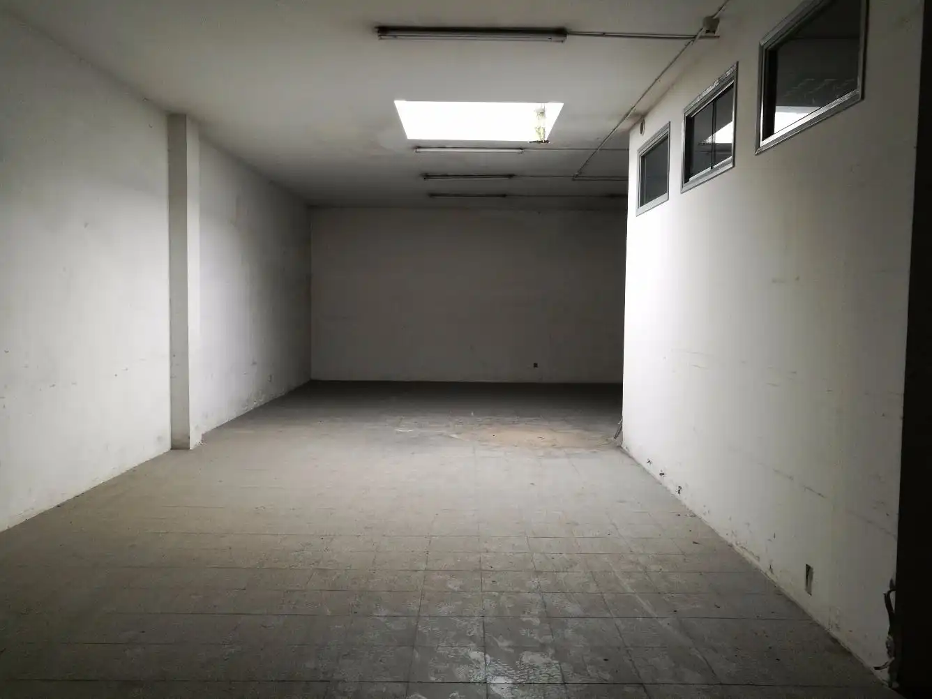 Local comercial de lloguer a Eixample Sud – Migdia, imagen 7