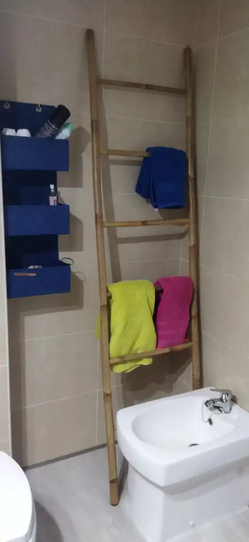 Baño de Piso de alquiler en Roquetas de Mar con Aire acondicionado, Calefacción y Terraza