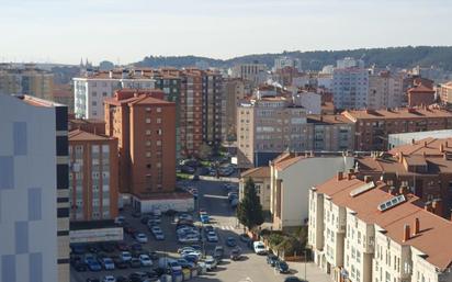 Vista exterior de Pis en venda en Burgos Capital amb Calefacció i Terrassa