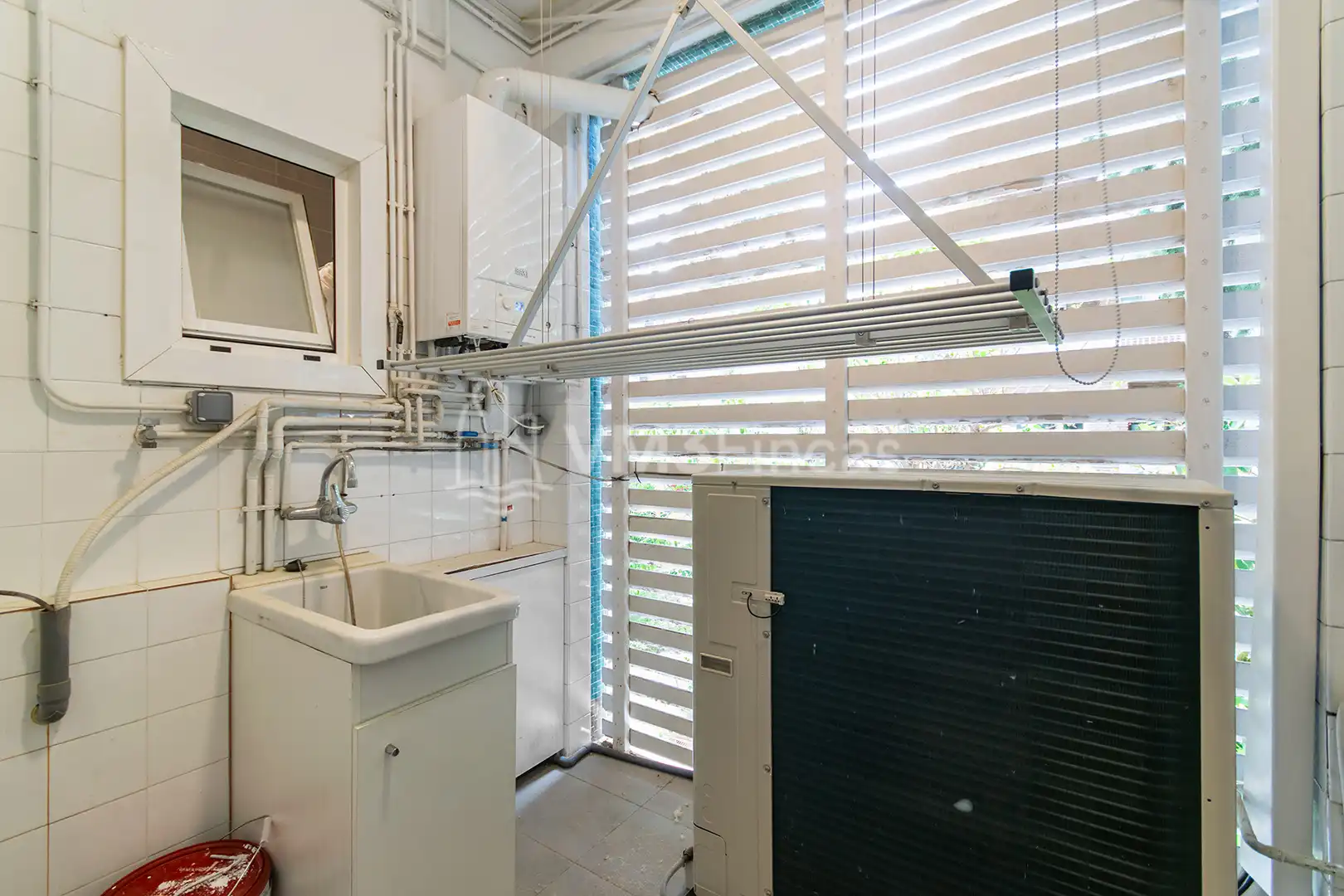 Wohnung zur Miete in Barcelona mit Klimaanlage, Heizung und Parkett