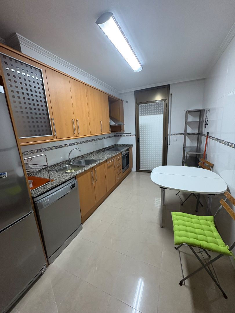 Kitchen of Flat to rent in Vilafranca del Penedès  with Air Conditioner, Heating and Furnished