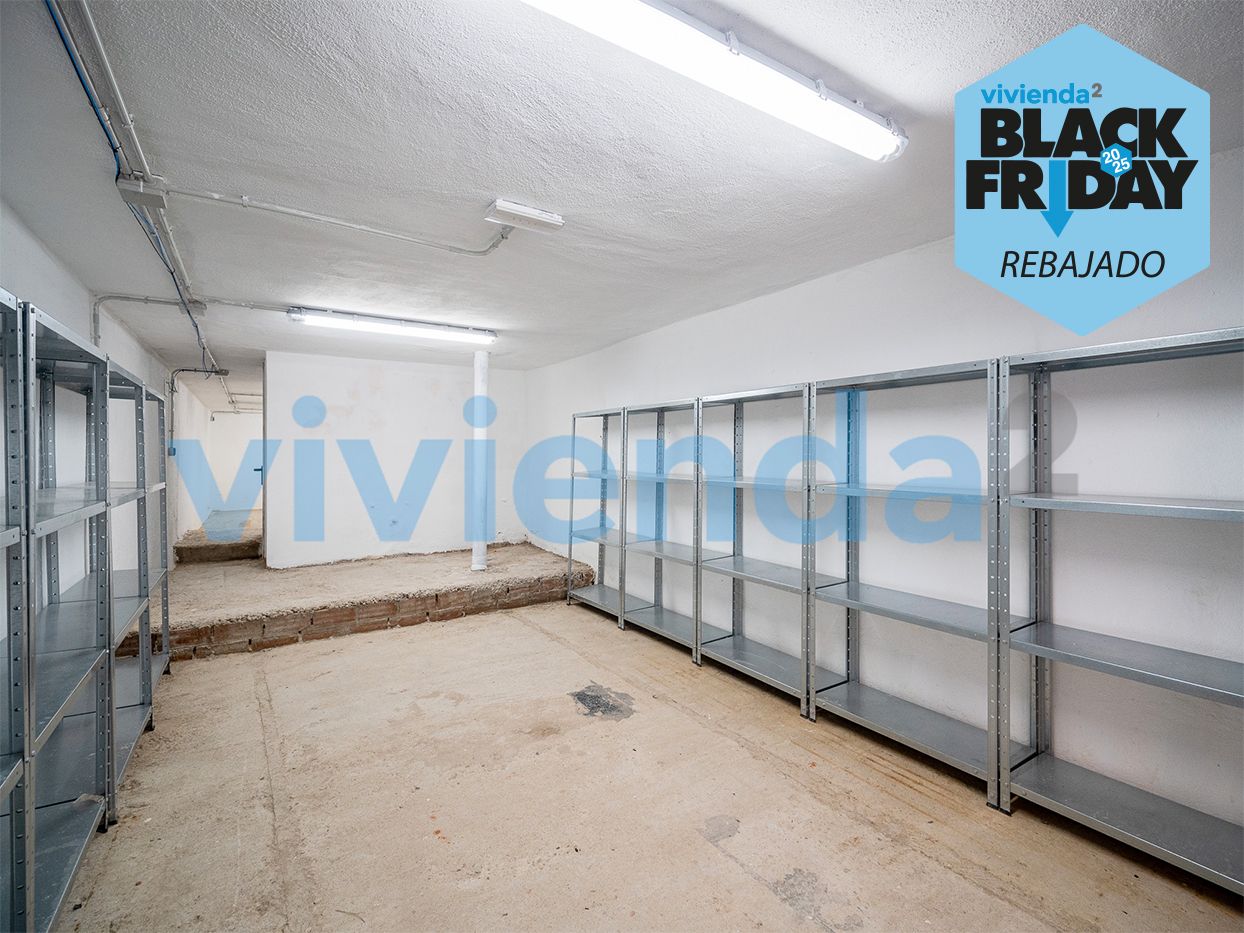 Premises for sale in  Madrid Capital