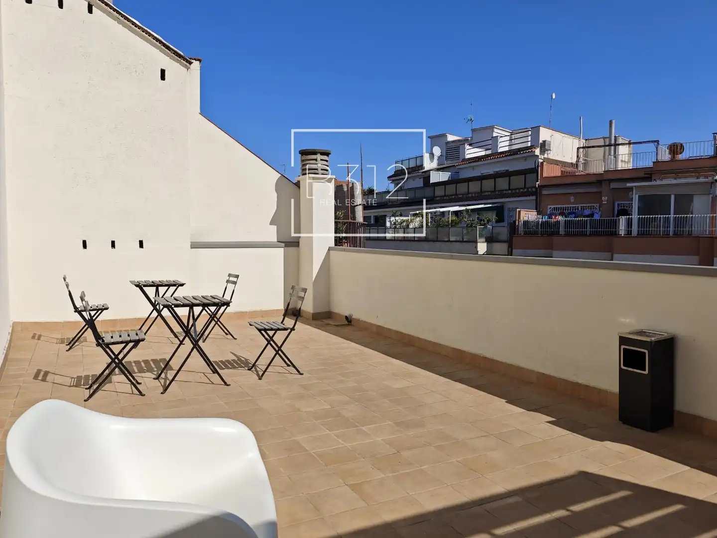Terraza de Oficina de alquiler en Les Corts