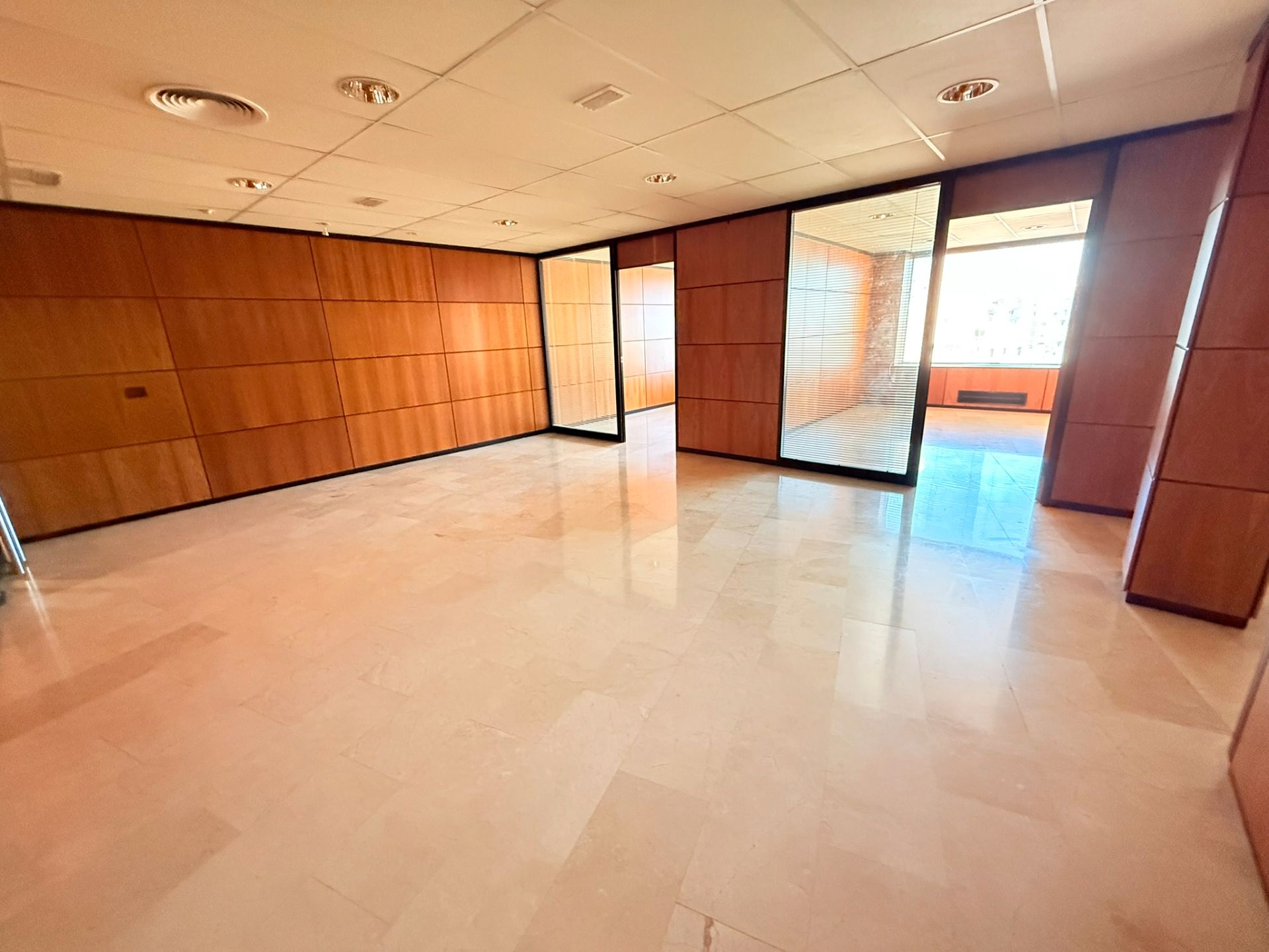Office to rent in  Palma de Mallorca  with Air Conditioner, Heating and Internet