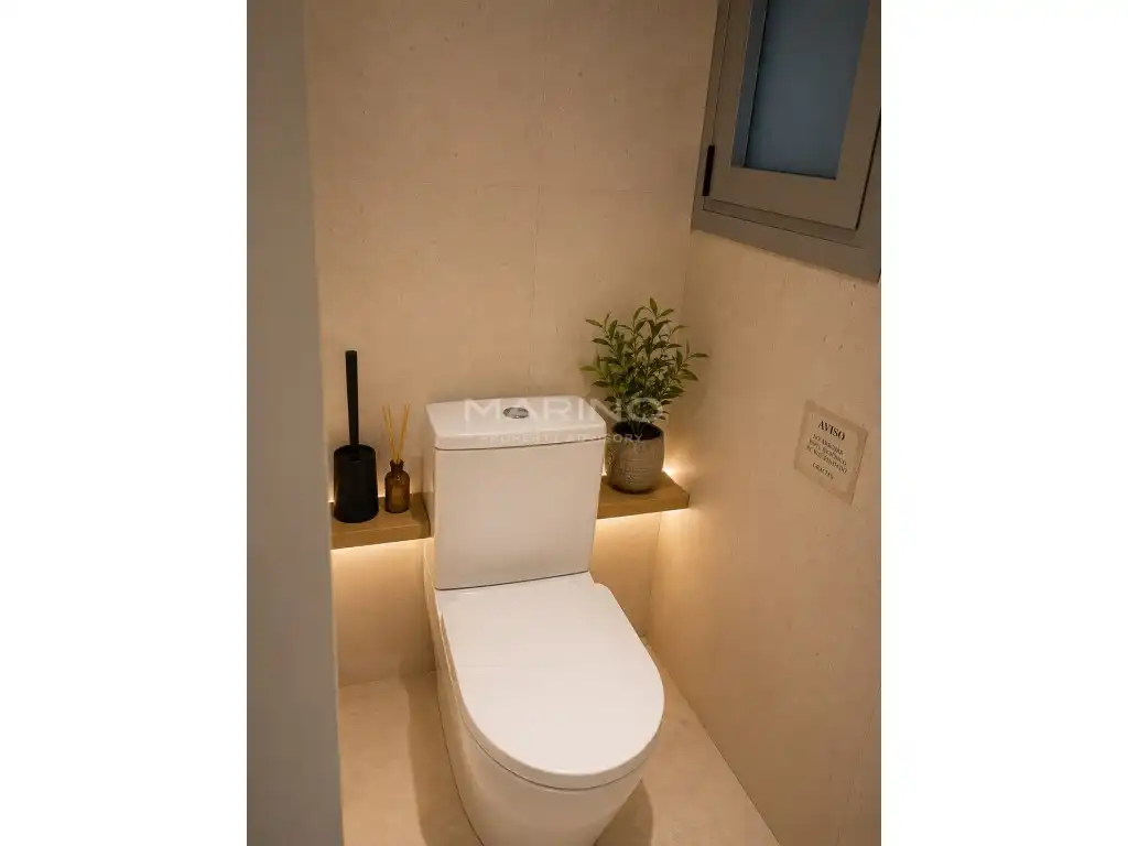 Badezimmer von Geschaftsraum zum Verkauf in Barcelona