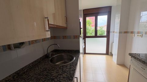 Foto 2 de Piso de alquiler en Gijon - Munilla, Perchera, Gijón