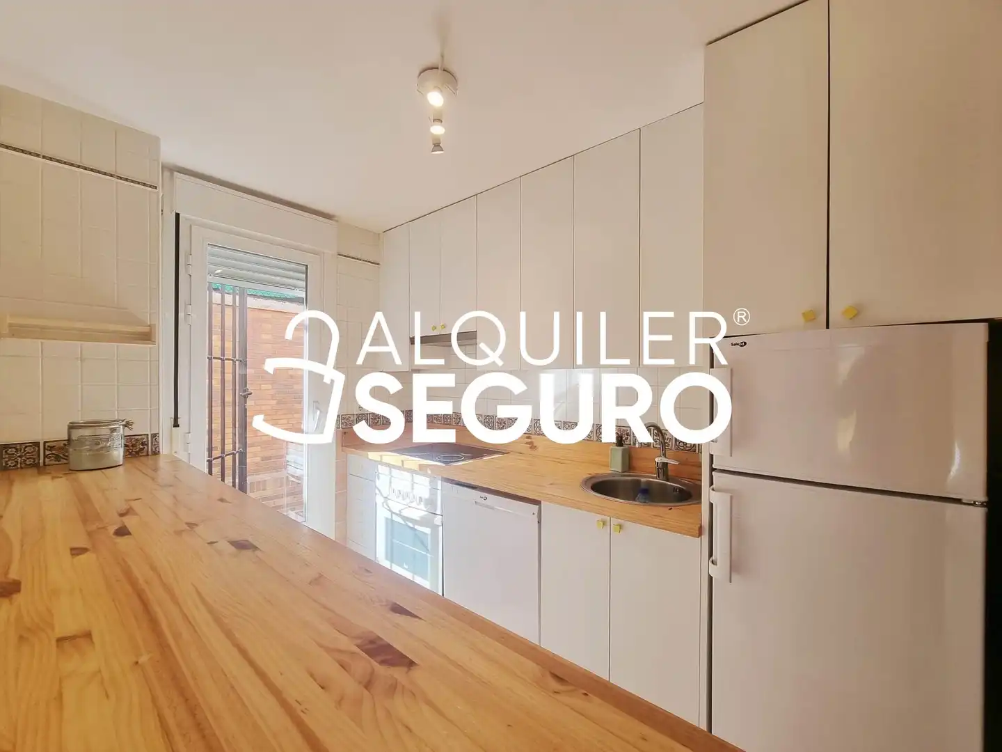 Wohnung zur Miete in Doctor Ulecia , Estación