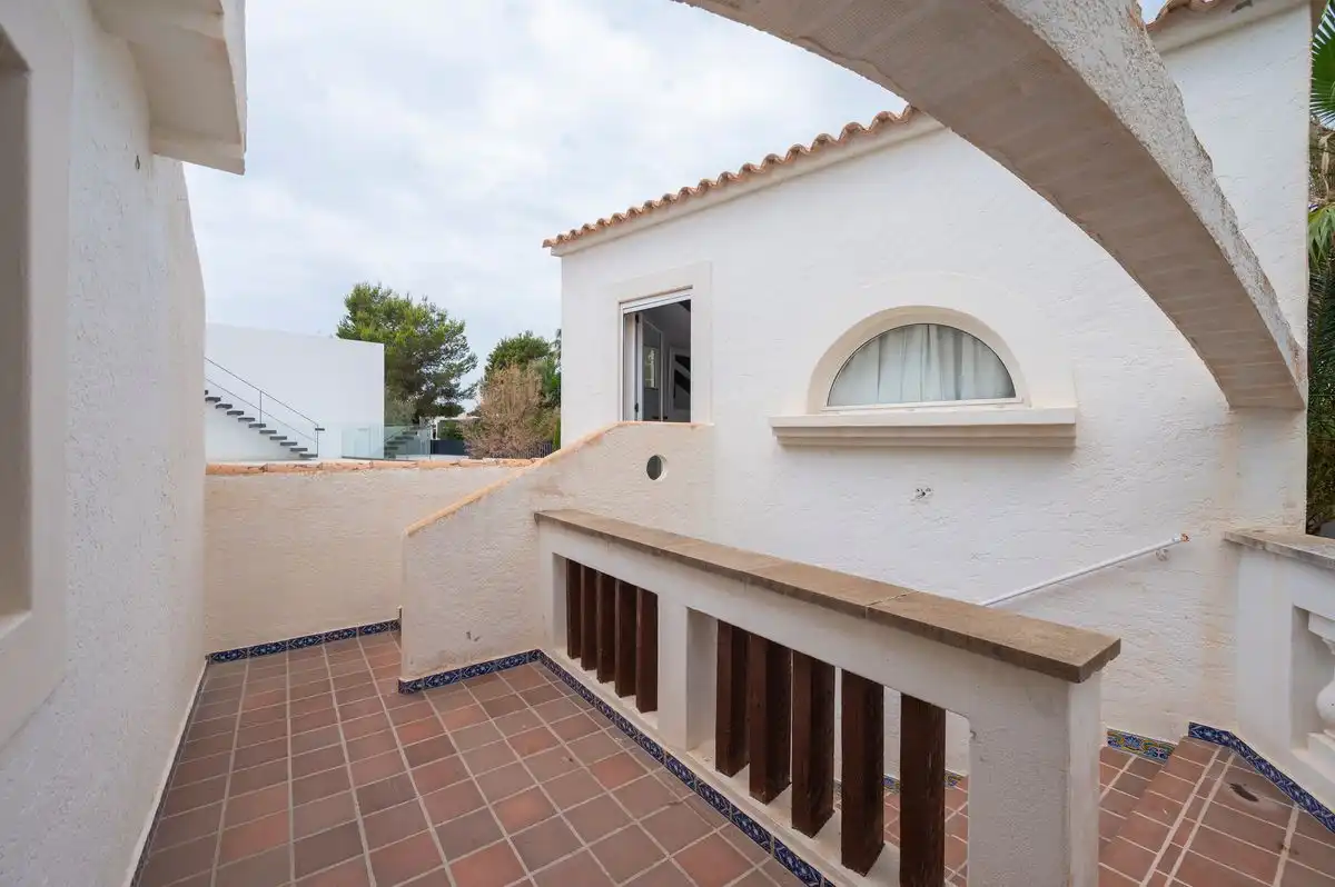 Vista exterior de Casa o xalet en venda en Sant Josep de sa Talaia amb Calefacció, Jardí privat i Terrassa