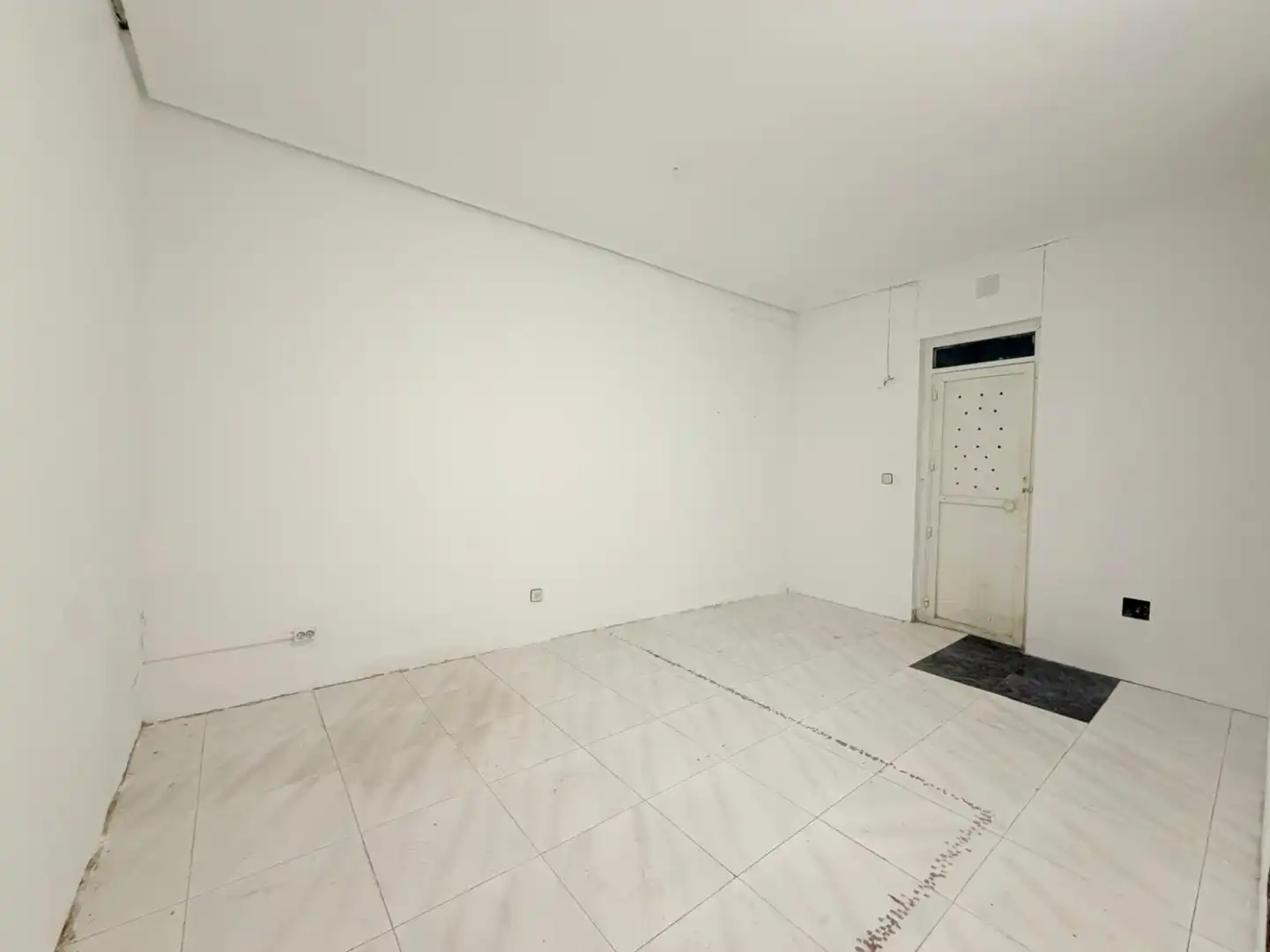 Local comercial en venta en Avilés - Quirinal 4, imagen 3