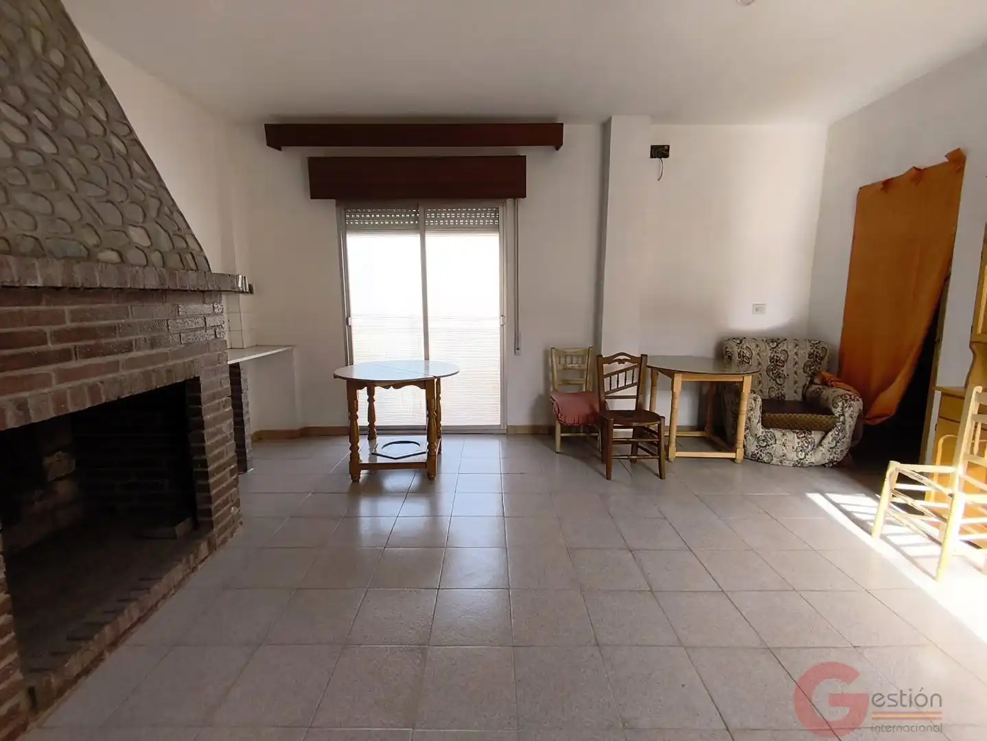 Sala d'estar de Casa o xalet en venda en Motril amb Terrassa i Traster