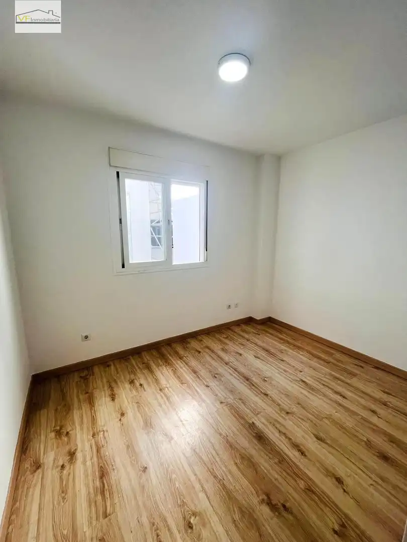 Dormitori de Apartament en venda en Málaga amb Traster
