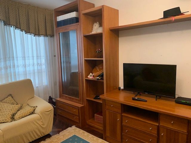 Living room of Flat for sale in Cambados  with Parquet flooring, Storage room and Oven