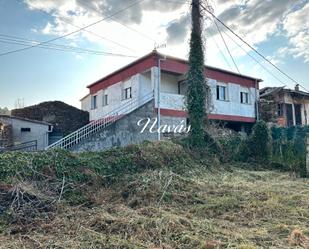 Vista exterior de Casa o xalet en venda en Castrelo de Miño amb Moblat