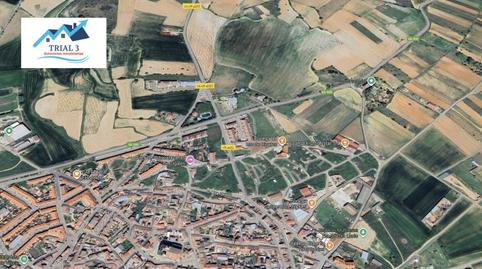 Foto 4 de Casa adosada en venda a Calle Zarcillo, Cigales, Valladolid