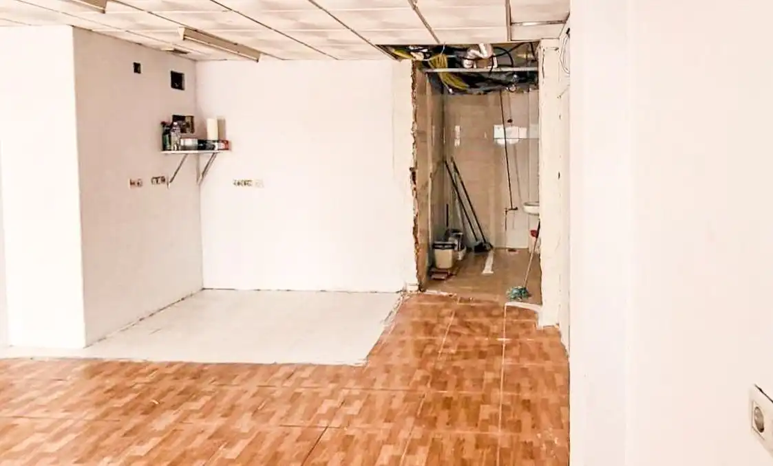 Local en venta en Gandia con Terraza