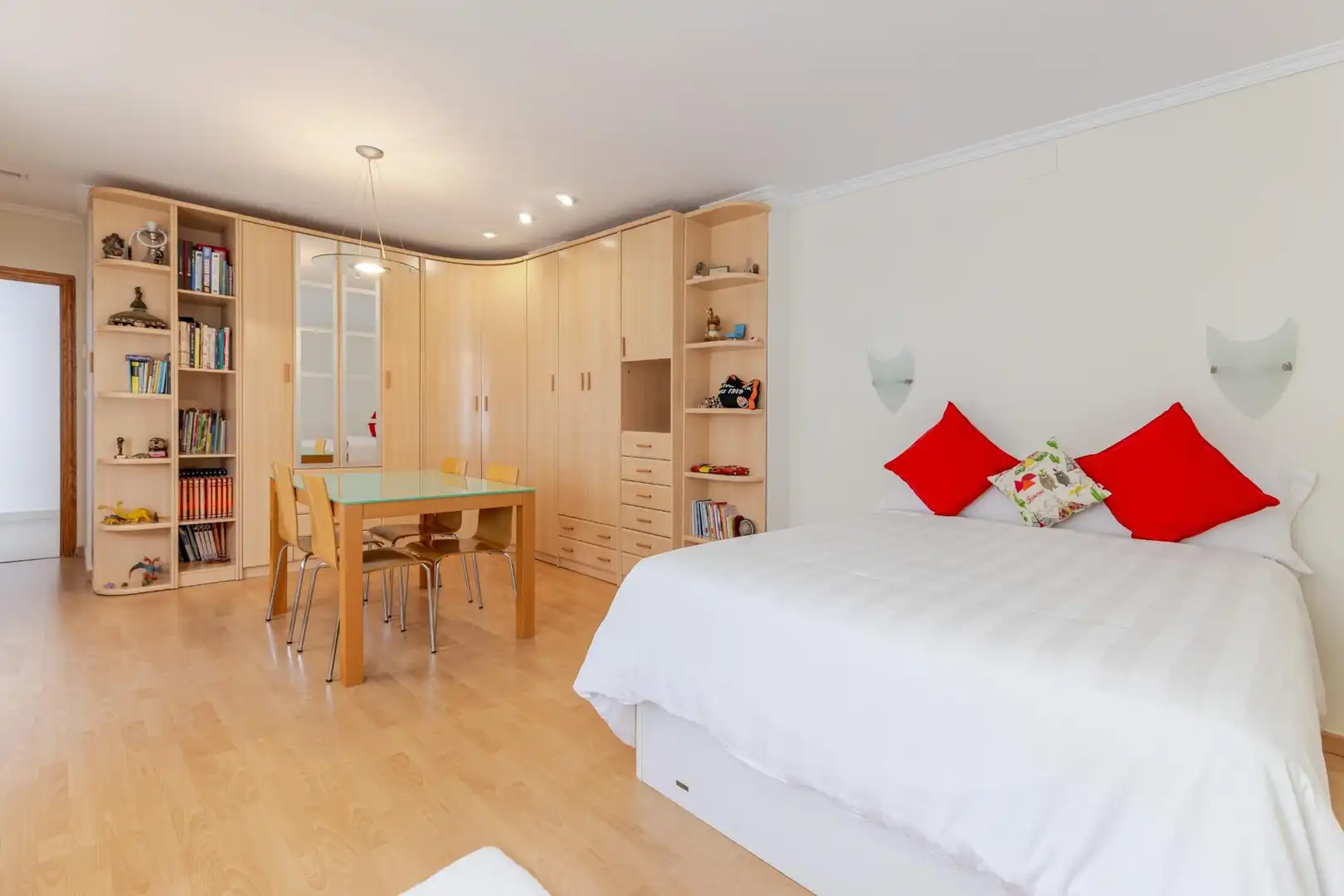 Habitación de Casa adosada en venta en Sagunto / Sagunt con Aire acondicionado, Calefacción y Terraza