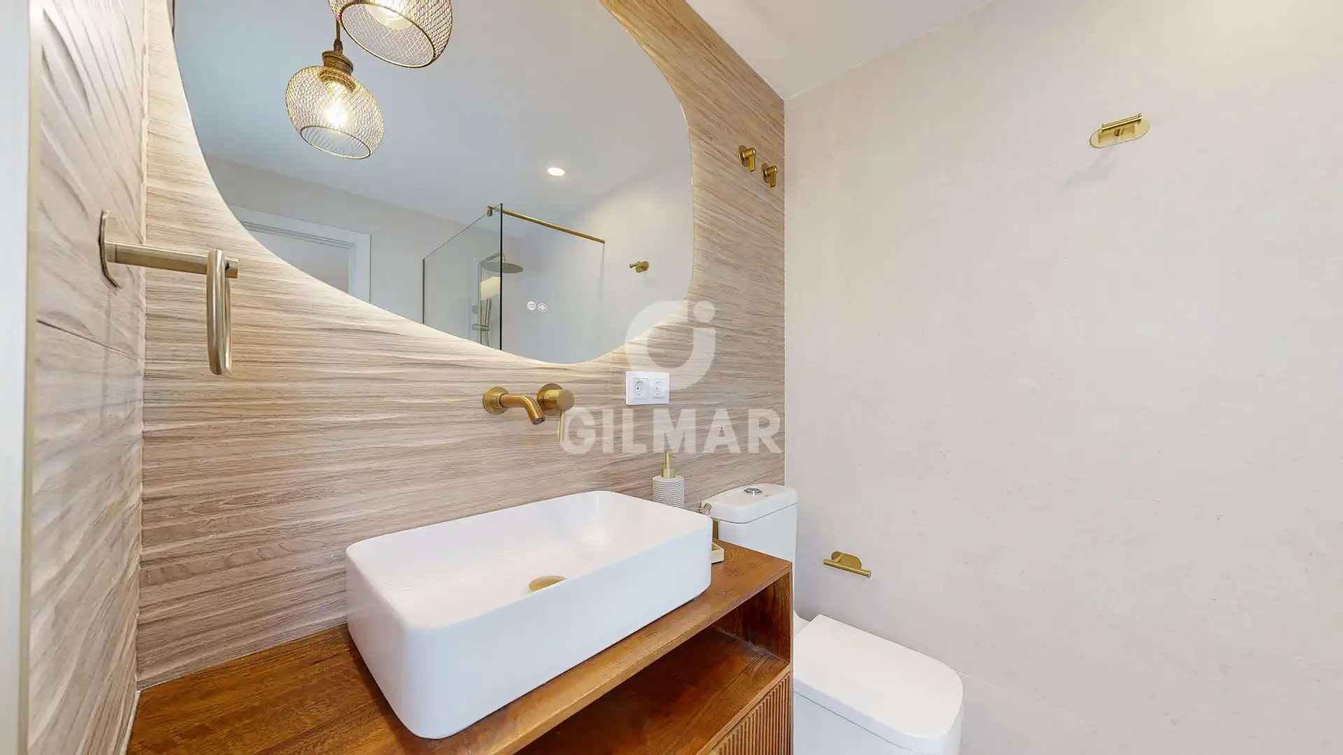 Bathroom of Flat for sale in Fuengirola  with Heating