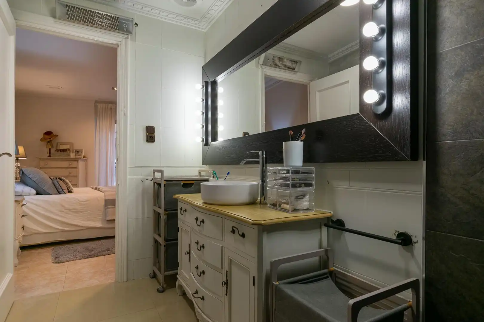Baño de Piso en venta en Crevillent con Aire acondicionado, Terraza y Trastero
