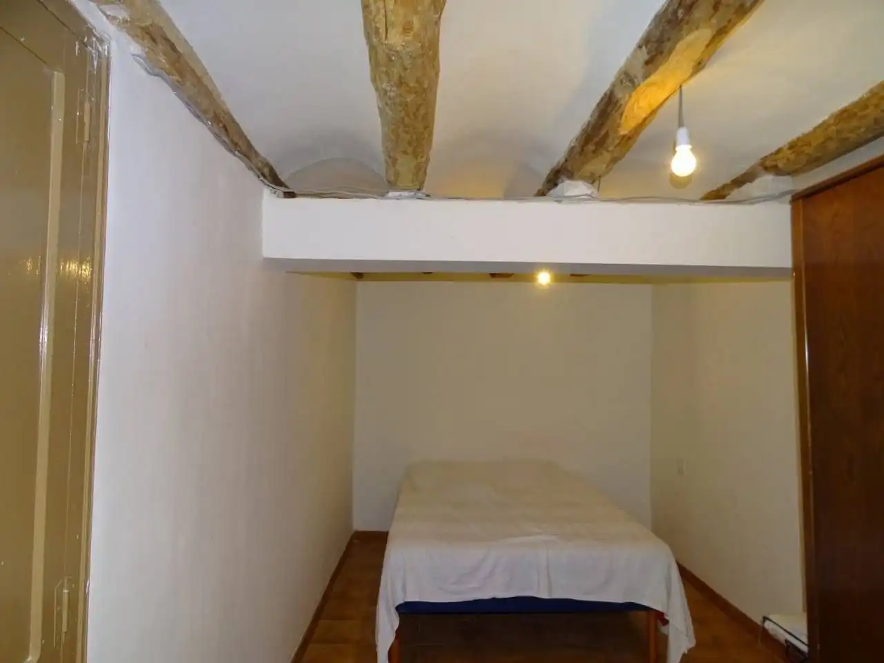 Dormitori de Casa o xalet en venda en Paüls amb Calefacció, Terrassa i Moblat