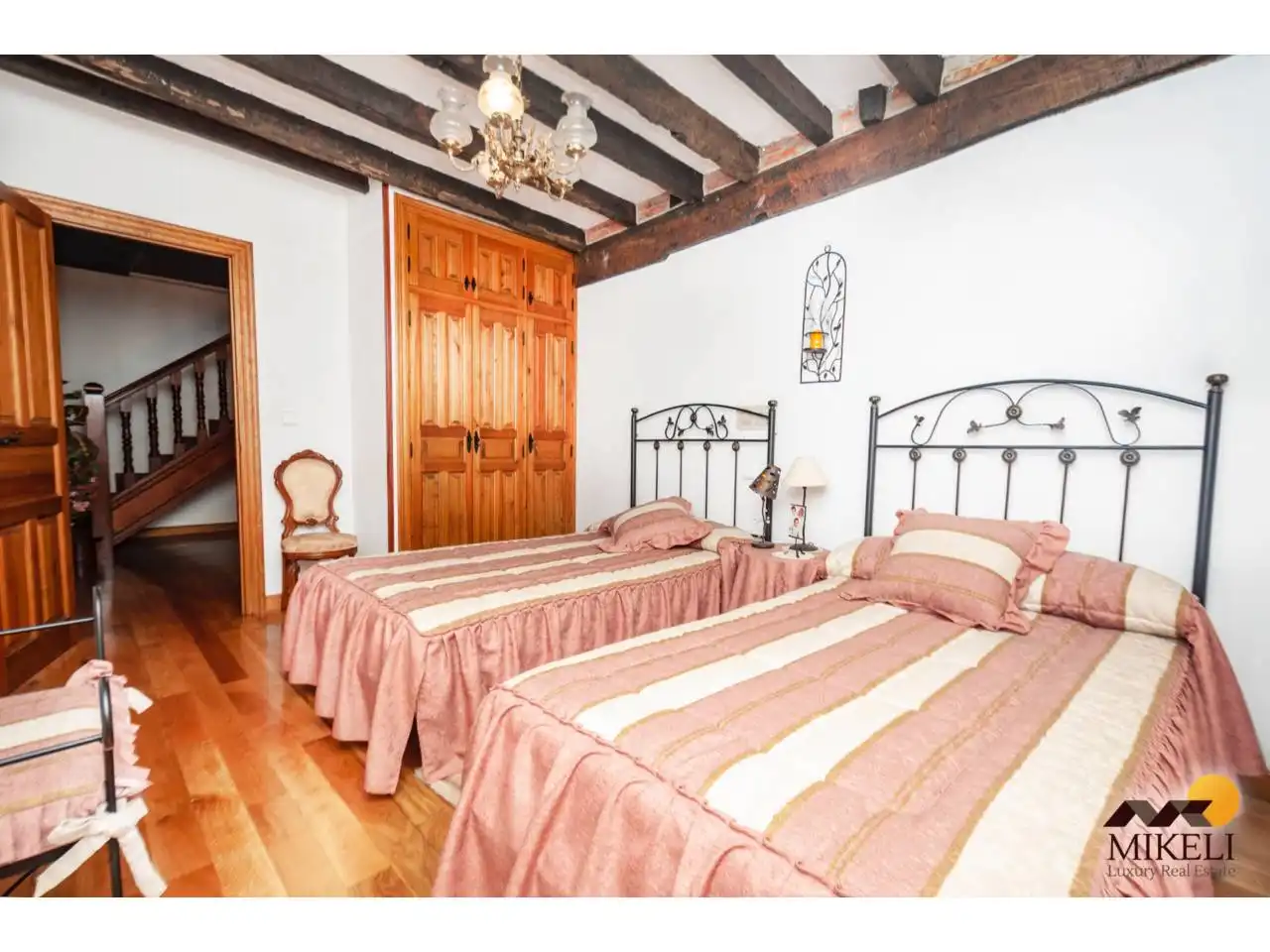 Dormitori de Casa o xalet en venda en Alfoz de Lloredo amb Calefacció, Jardí privat i Terrassa