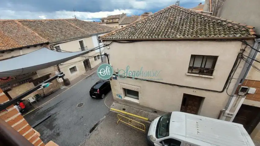 Vista exterior de Piso en venta en Cantimpalos con Calefacción