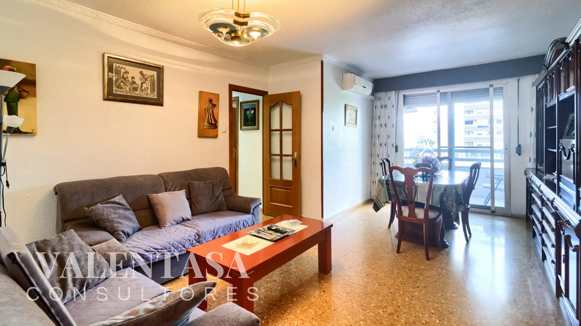 Mini appartamento con terrazza in vendita a Carrer d'Ángel Villena