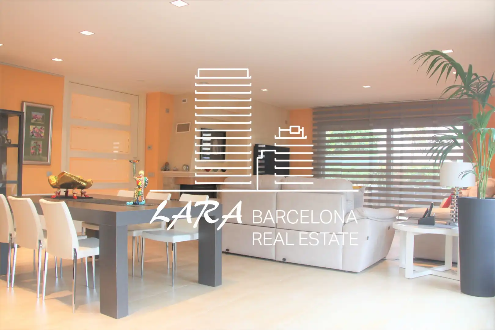 Sala de estar de Casa o chalet en venta en Viladecans con Aire acondicionado, Calefacción y Jardín privado