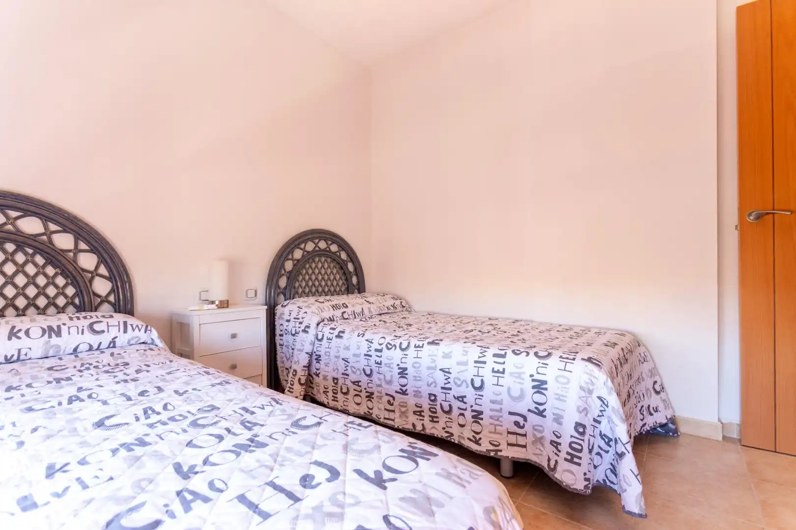 Habitación de Ático en venta en Águilas con Terraza, Amueblado y Piscina comunitaria