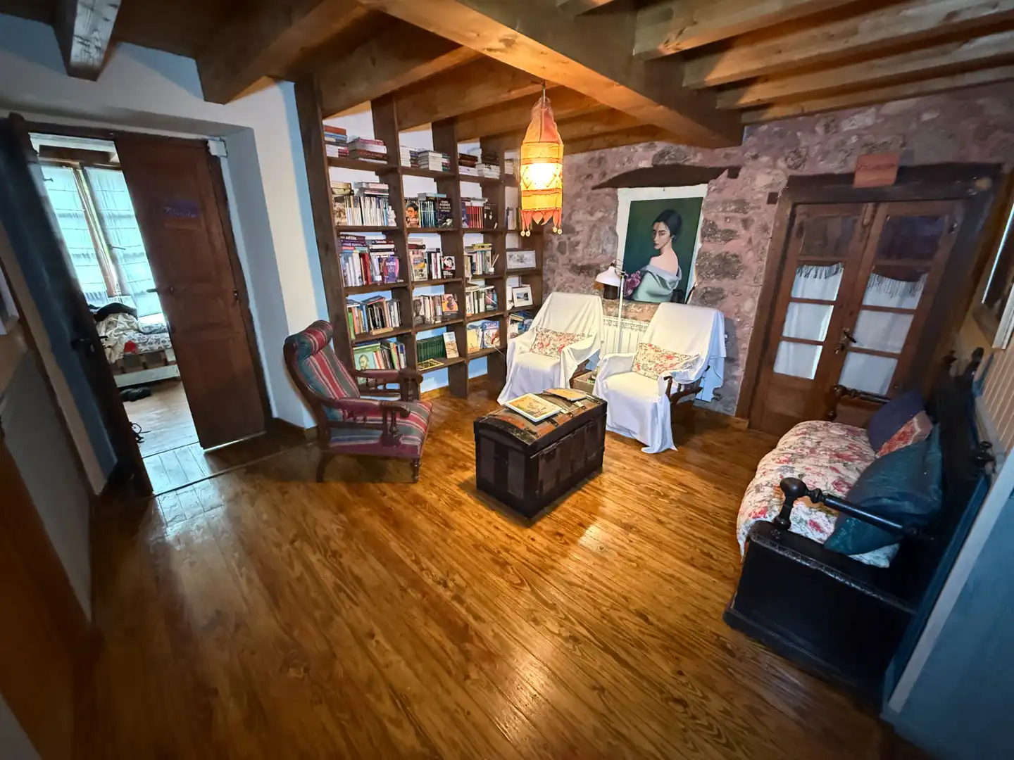 Sala d'estar de Casa o xalet en venda en Ribadesella amb Calefacció, Jardí privat i Parquet
