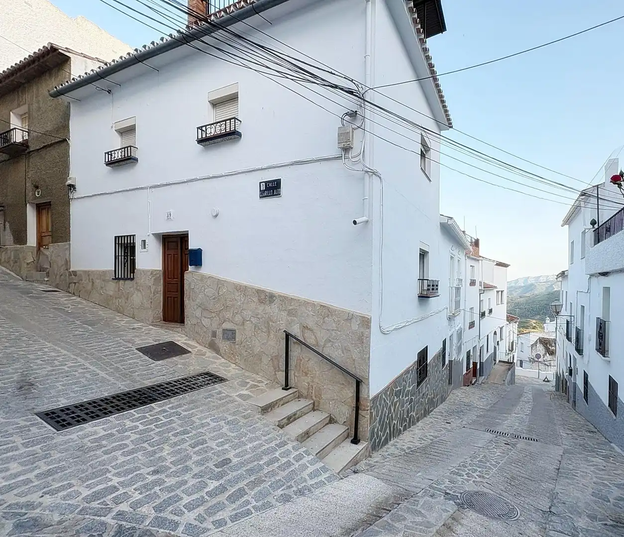 Vista exterior de Finca rústica en venta en Yunquera con Terraza y Amueblado