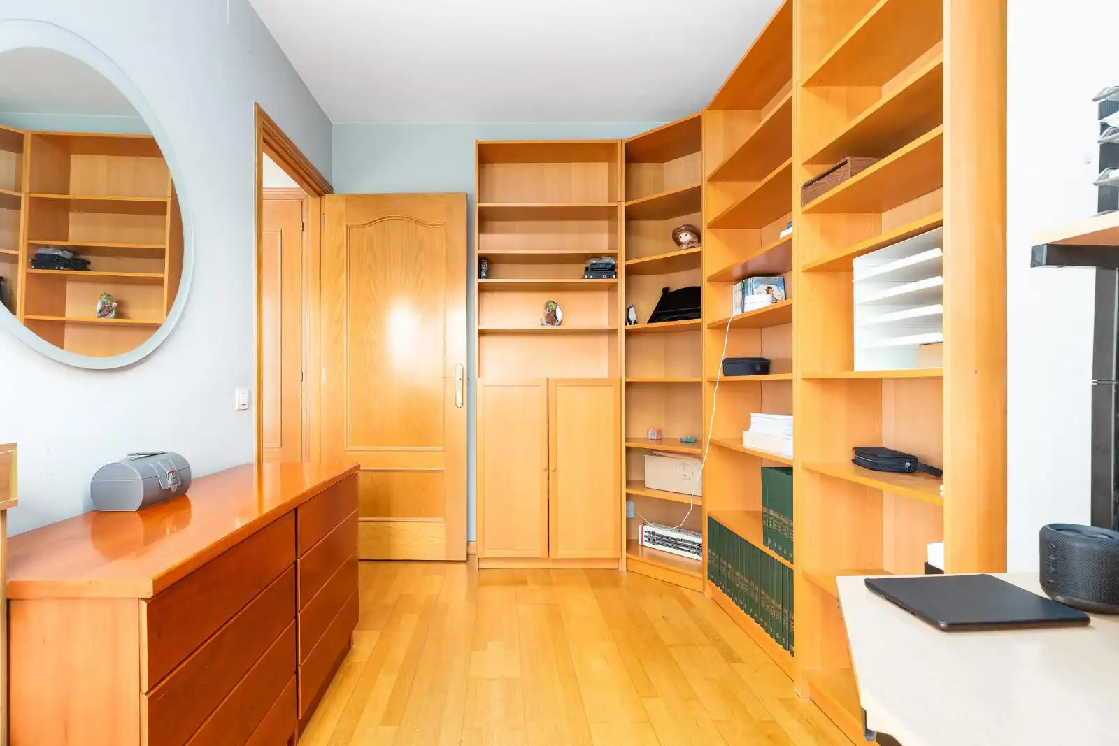 Habitación de Casa adosada en venta en Parets del Vallès con Aire acondicionado, Calefacción y Trastero