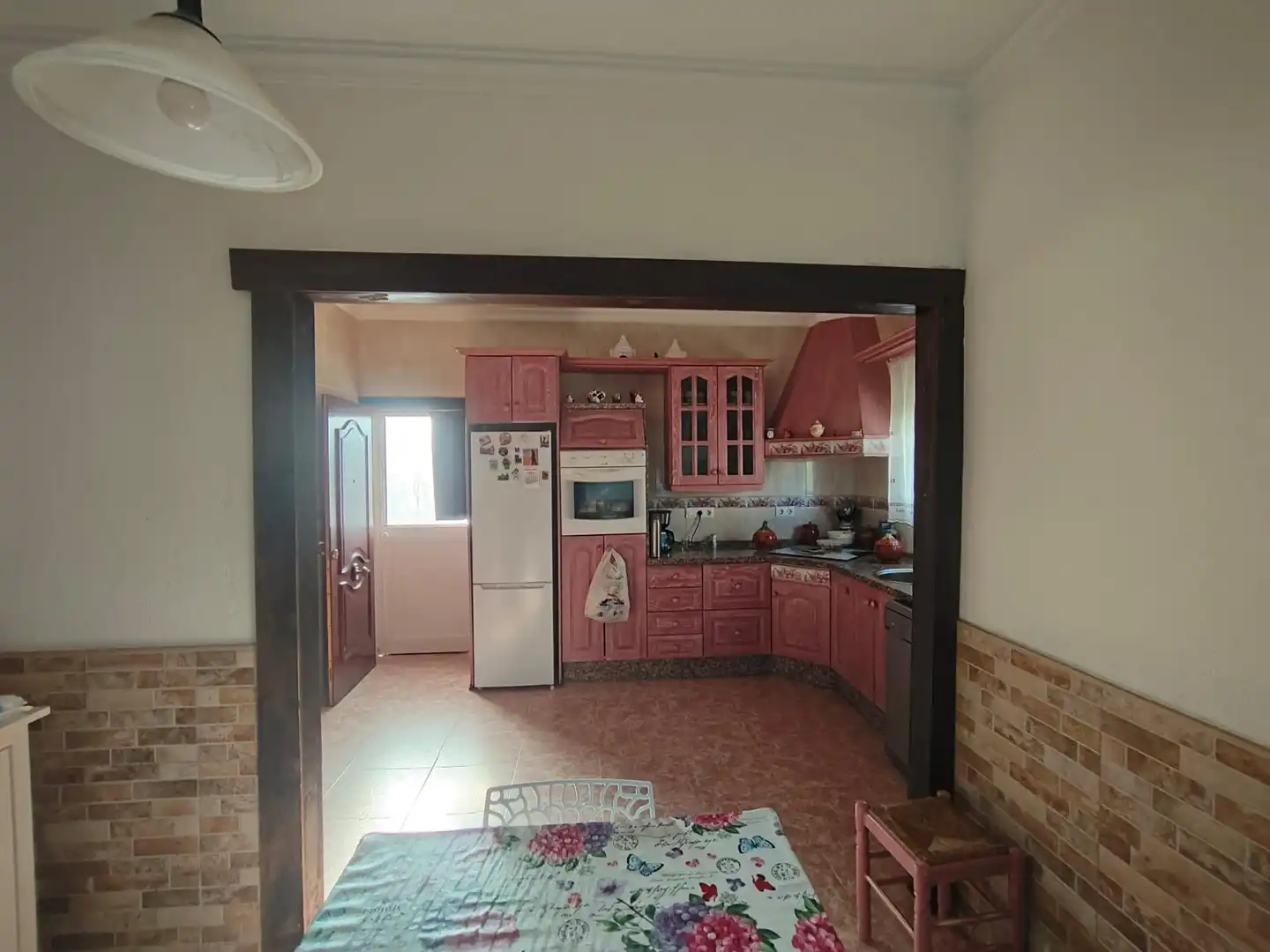 Cuina de Casa o xalet en venda en Chiclana de la Frontera amb Jardí privat i Terrassa