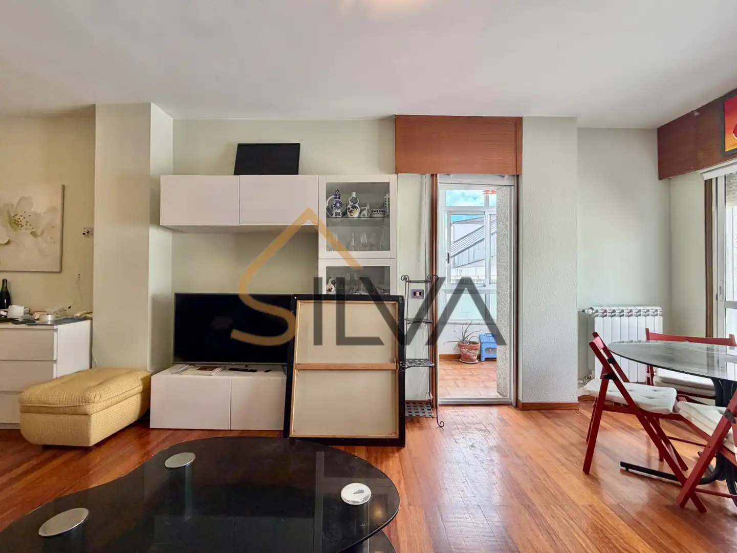 Sala de estar de Piso en venta en Lugo con Calefacción, Trastero y Amueblado